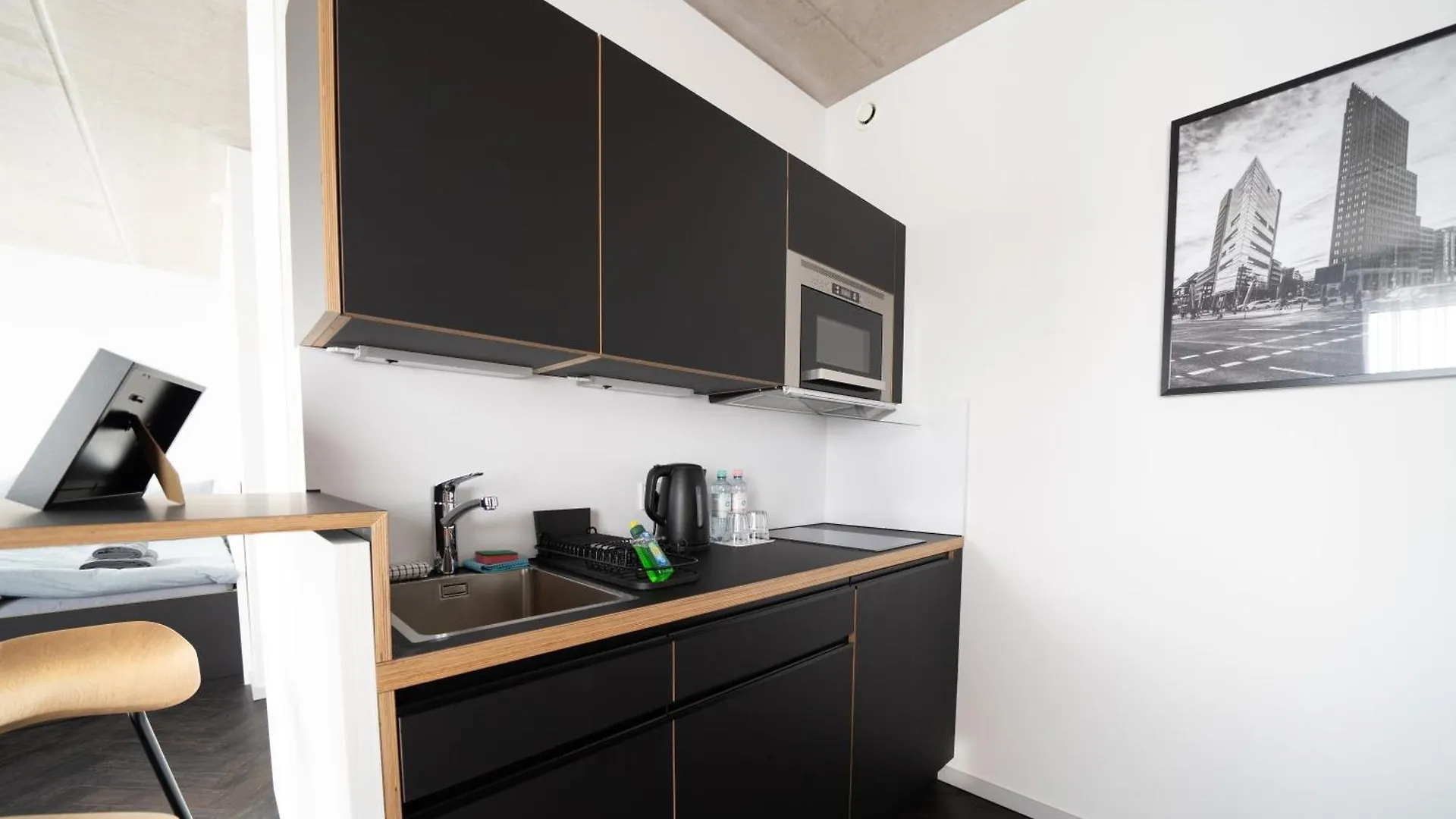 Neoapartments Berlin 0*,  Németország